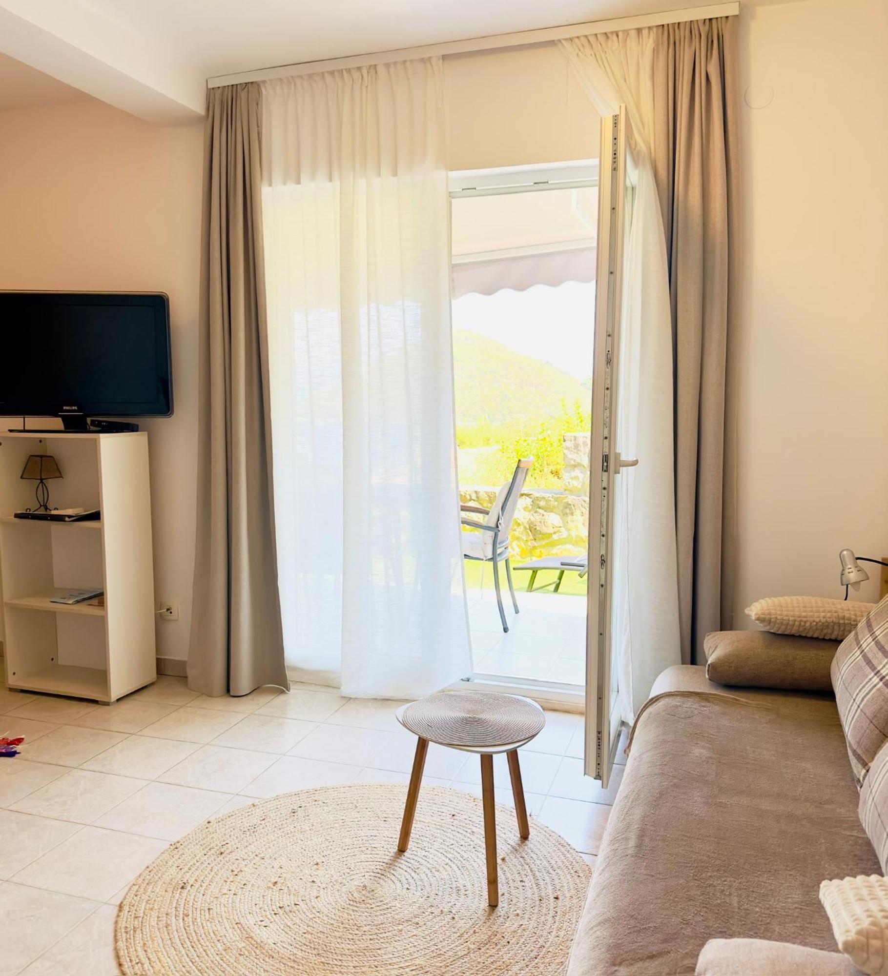 Evita Apartment